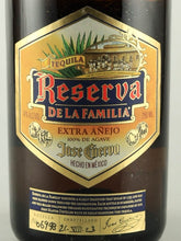 Load image into Gallery viewer, Cuervo Reserva de la Familia 2023