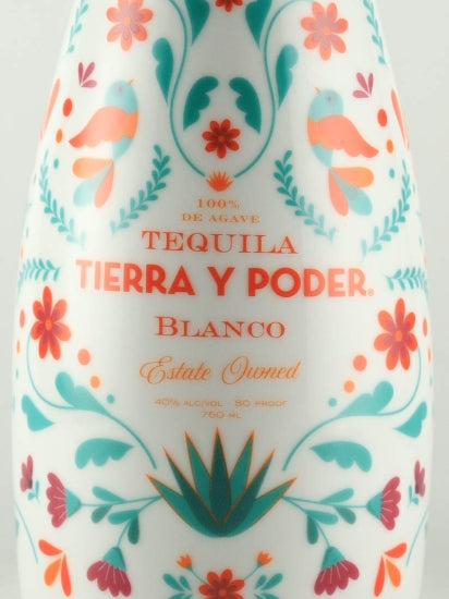 Tierra Y Podere Blanco