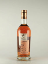 Load image into Gallery viewer, Carn Mor Strictly Limited Benriach 10 Years Old 2012