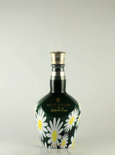 Load image into Gallery viewer, Royal Salute 21 Years Old Richard Quinn Edition 2 Daisy