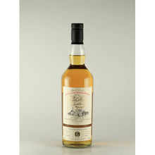 Load image into Gallery viewer, The Single Malts of Scotland Loch Lomond 18 Years Old 2005
