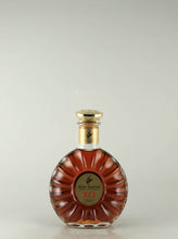 Load image into Gallery viewer, Remy Martin XO 350ml