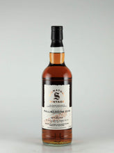 Load image into Gallery viewer, Signatory Talisker 8 Years Old 2015