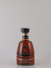 Load image into Gallery viewer, Ron Arehucas　Anejo Reserva Especial 12 years (defective cap? No box)