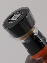 Load image into Gallery viewer, Ron Arehucas　Anejo Reserva Especial 12 years (defective cap? No box)