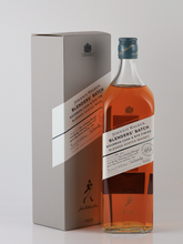 Load image into Gallery viewer, Johnnie Walker Blender's Batch Bourbon &amp; Rye 1L