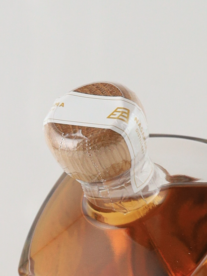World Blended Whisky Thunderbird No.4 GORDON TRACY