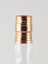 Load image into Gallery viewer, Carn Mor Strictly Limited Benriach 8 Years 2016