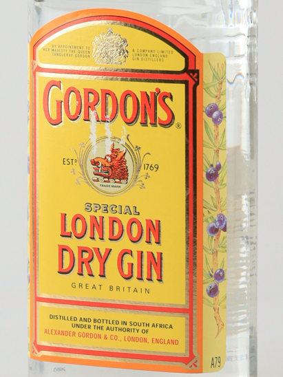 Gordon London Dry Gin Old Label