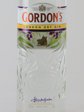 Load image into Gallery viewer, Gordon's London Dry Gin 43%