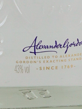 Load image into Gallery viewer, Gordon's London Dry Gin 43%