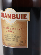 Load image into Gallery viewer, Drambuie 700ml [Parallel Import]