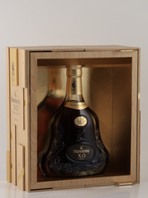 Load image into Gallery viewer, Hennessy XO Season 4 NBA Limited Edition