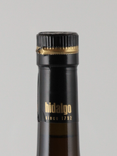 Load image into Gallery viewer, Bodegas Hidalgo La Gitana Oloroso Faraon