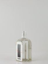 Load image into Gallery viewer, LUO Palo Santo Gin