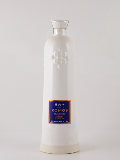 Comos Anejo Reserva 750ml
