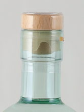 Load image into Gallery viewer, Terra Wild Spirits Gin Neve