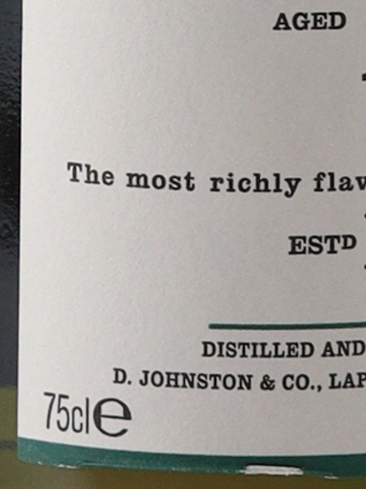 Laphroaig 10 Year Old 40% 750ml Old Label (Parallel Import; Label, Cap and Box Defects) - image 6