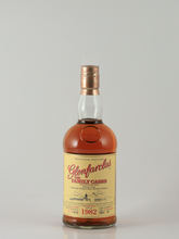 Load image into Gallery viewer, Glenfarclas Family Cask 1982/2018 47.1%