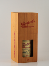 Load image into Gallery viewer, Glenfarclas Family Cask 1982/2018 47.1%