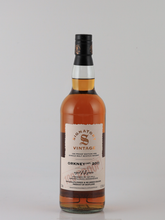 Load image into Gallery viewer, Signatory Orkney 14 Year Old 2011 Amontillado Cask Finish 57.1%