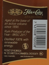 Load image into Gallery viewer, Flor de Cana Anejo 4 years