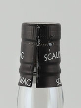 Load image into Gallery viewer, Scallywag Noir Edition 52.8% (defective cap)