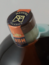 Load image into Gallery viewer, Branca Rum 3 years