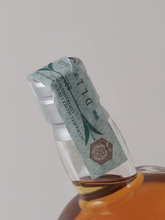 Load image into Gallery viewer, Silver Seal Glen Garioch 25 years 1990 52.1% (defective label)