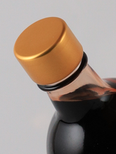 Load image into Gallery viewer, Tochigi Liqueur M1 CHERRY Garnet Lamp 500ml