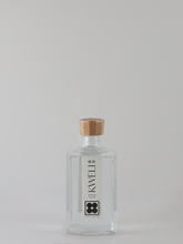 Load image into Gallery viewer, Twin Craft Gin KWELI White