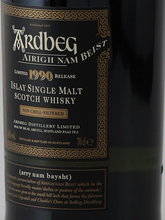 Load image into Gallery viewer, Ardbeg 1990/2008 Allie Nam Beast 46%
