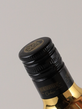 Load image into Gallery viewer, Velho Barreiro Gold 10yo