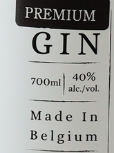 Load image into Gallery viewer, Panda Organic Gin 700ml (bottle dirty)