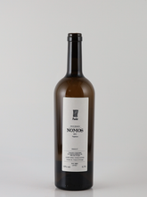 Load image into Gallery viewer, Penho Wines Nomos Trajadura 2021 750ml