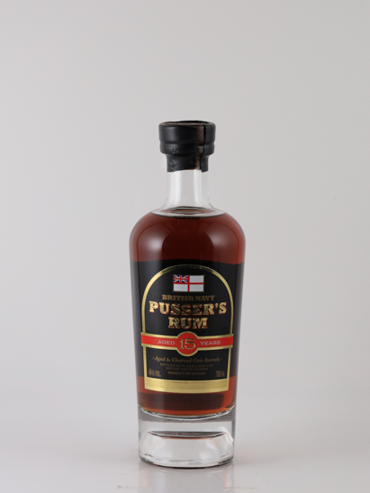 Passers British Navy 15 Years (defective label/cap)