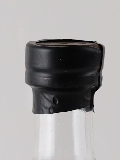 Passers British Navy 15 Years (defective label/cap)