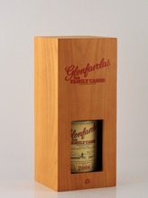 Load image into Gallery viewer, Glenfarclas Family Cask 2006/2024 61.4%