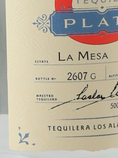 Ocho Blanco 2025