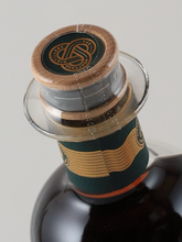 Load image into Gallery viewer, boatyard old tom gin