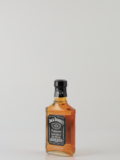 jack daniels black 200ml