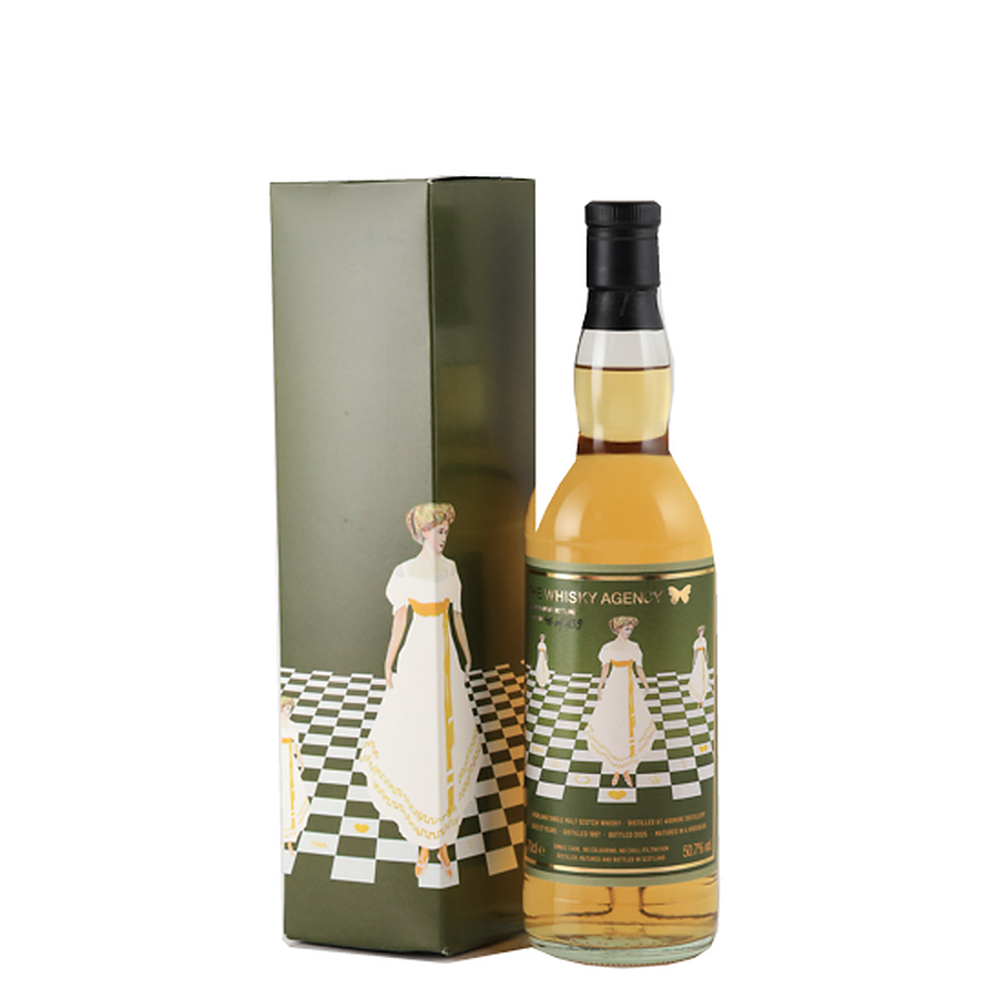 Ardmore 1997 27 Year Old whisky bottle beside its matching green presentation box