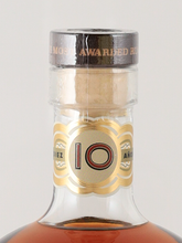 Load image into Gallery viewer, Bacardi 10 Years Diess Gold 700ml