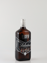 Load image into Gallery viewer, Ballantine's Finest KISS Edition