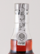 Load image into Gallery viewer, Sandeman Tawny Port 40 years