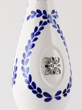 Load image into Gallery viewer, Clase Azul Tequila Reposado - image 6