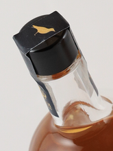 Load image into Gallery viewer, Maoi Distillery Night Tone 3 Year Old Rum 500ml - image 8