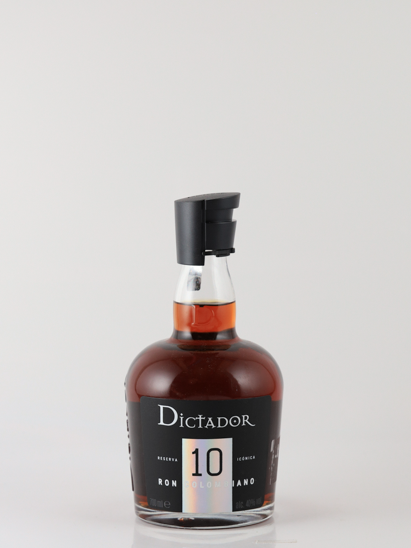 Dictador 10 Year Old New Label (Parallel Import)