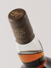 Load image into Gallery viewer, Lagavulin 26 Year Old Special Release 2021 44.2% 700ml (No Box) - image 8