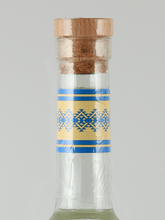 Load image into Gallery viewer, 400 Conejos Hoben - Bottle Of Japan